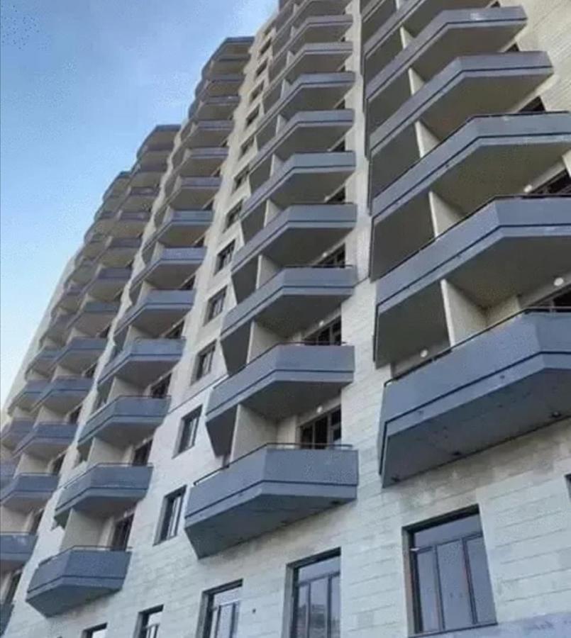 Beautiful Apartment With 3 Balconies In The Center Of Erivan Dış mekan fotoğraf
